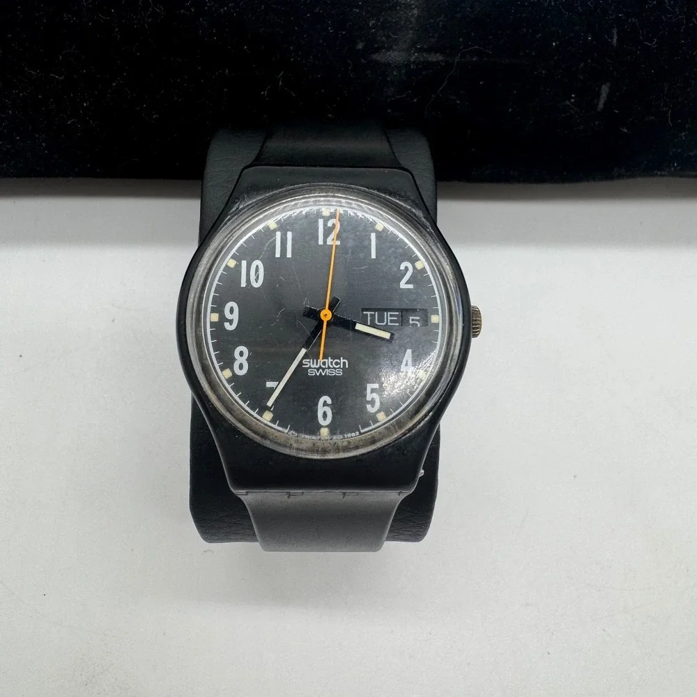 Vintage Swatch Originals Black Day Date Swiss‎ Quartz Watch 34mm AG 1992